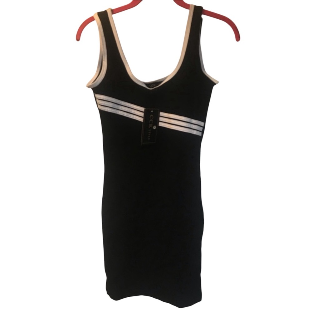 NWT CCK Style Women's U Neck Pencil Dress- Black and White. Size M/38.